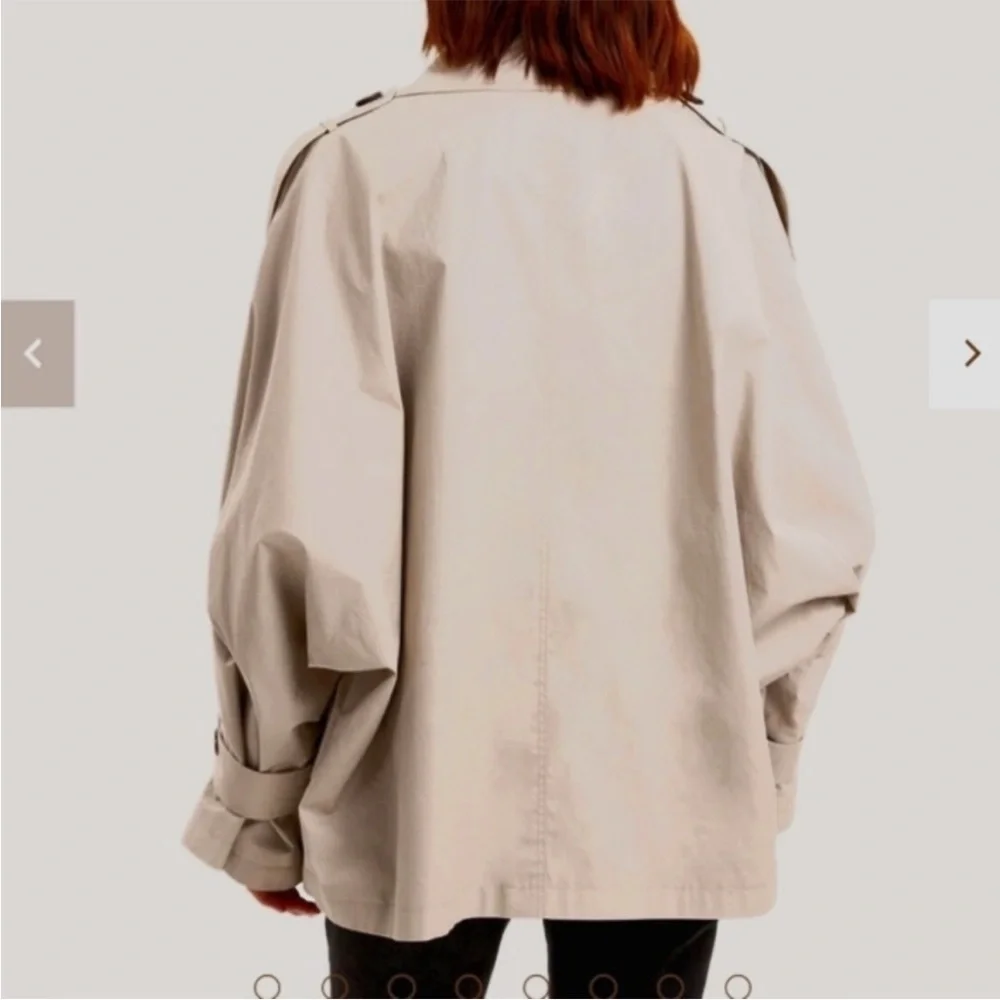 Gentle Herd Double Breasted Short Trench Coat - Picture 3 of 12